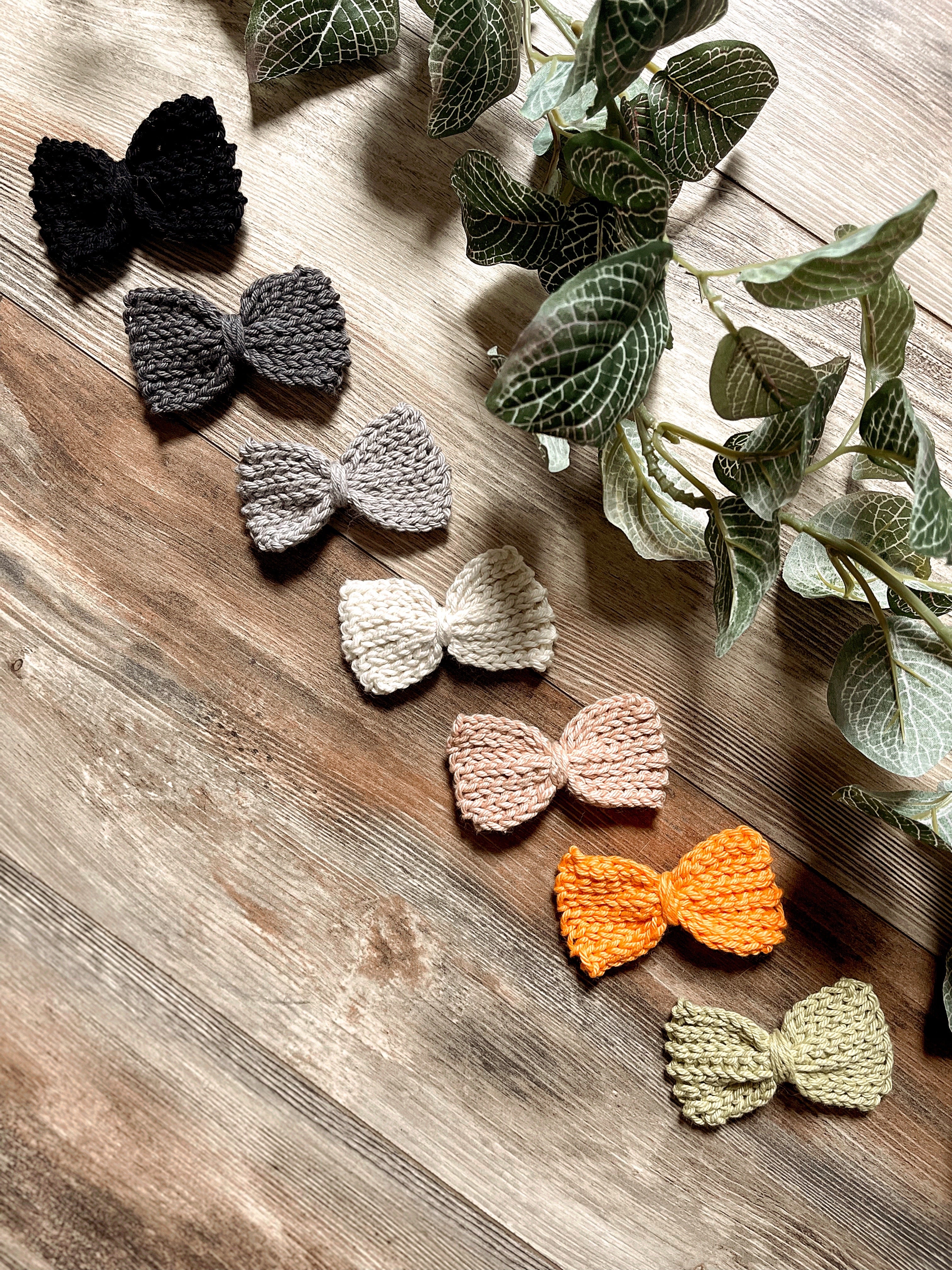 Knit Bows