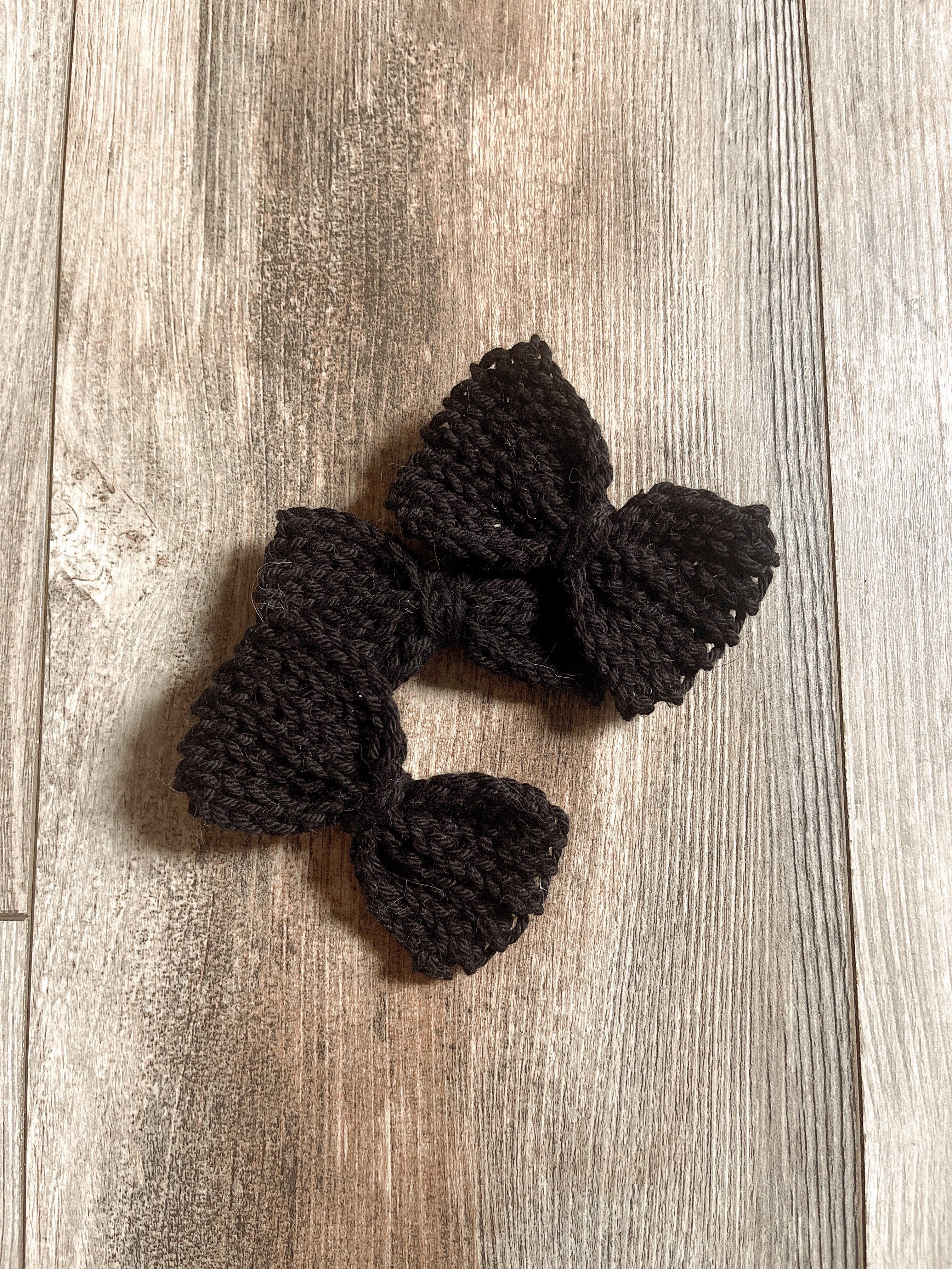 Knit Bows