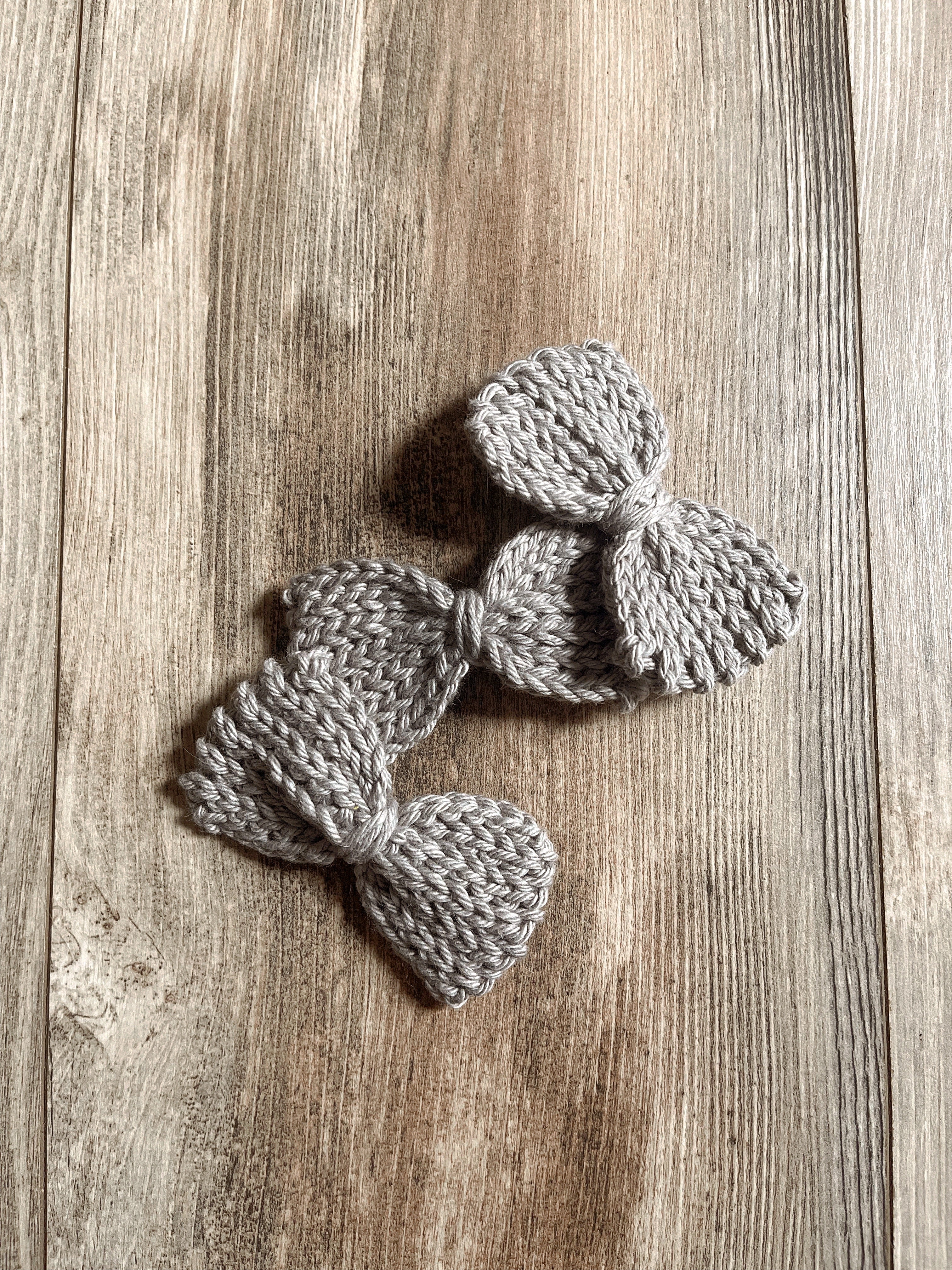 Knit Bows