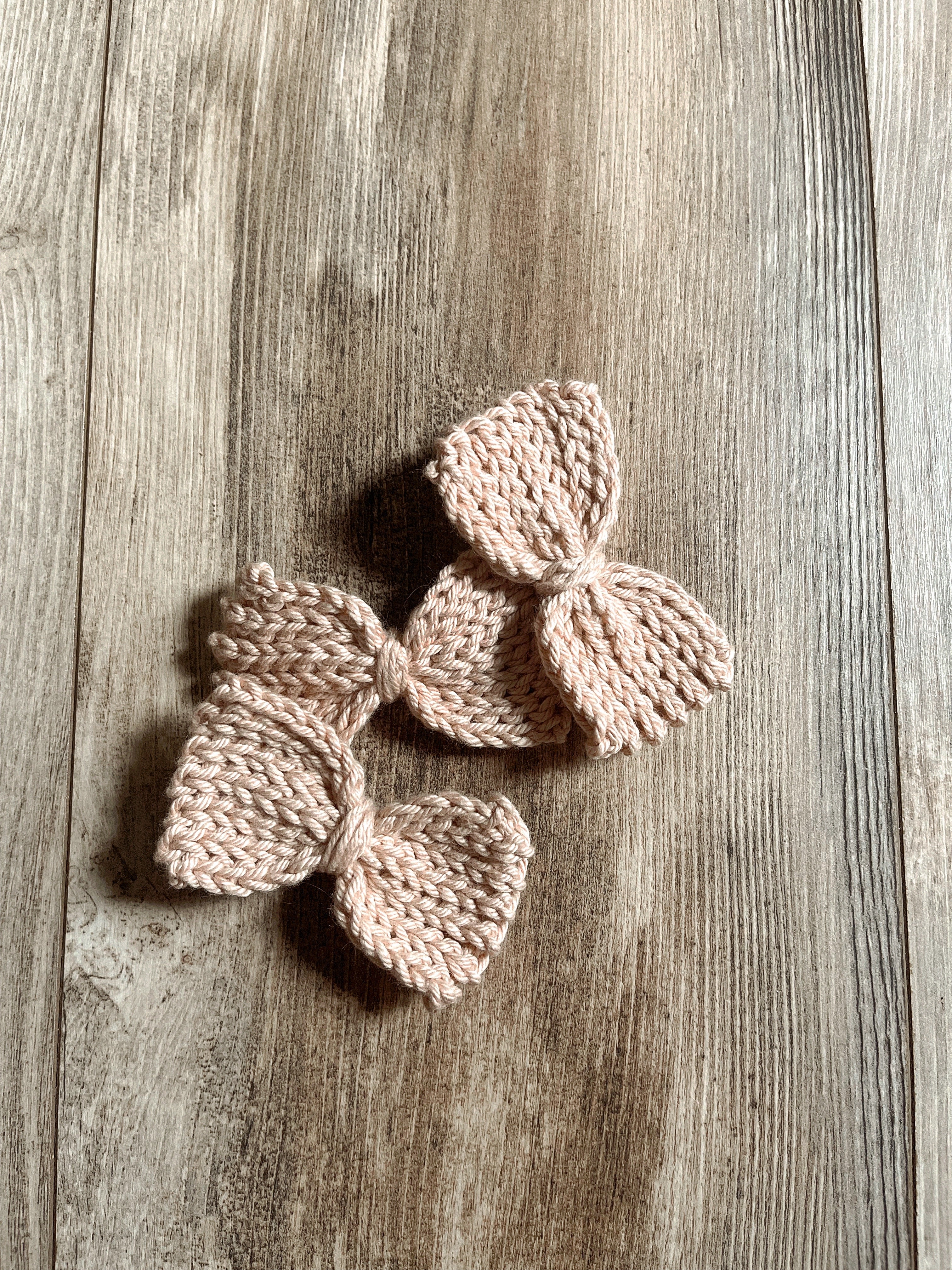 Knit Bows